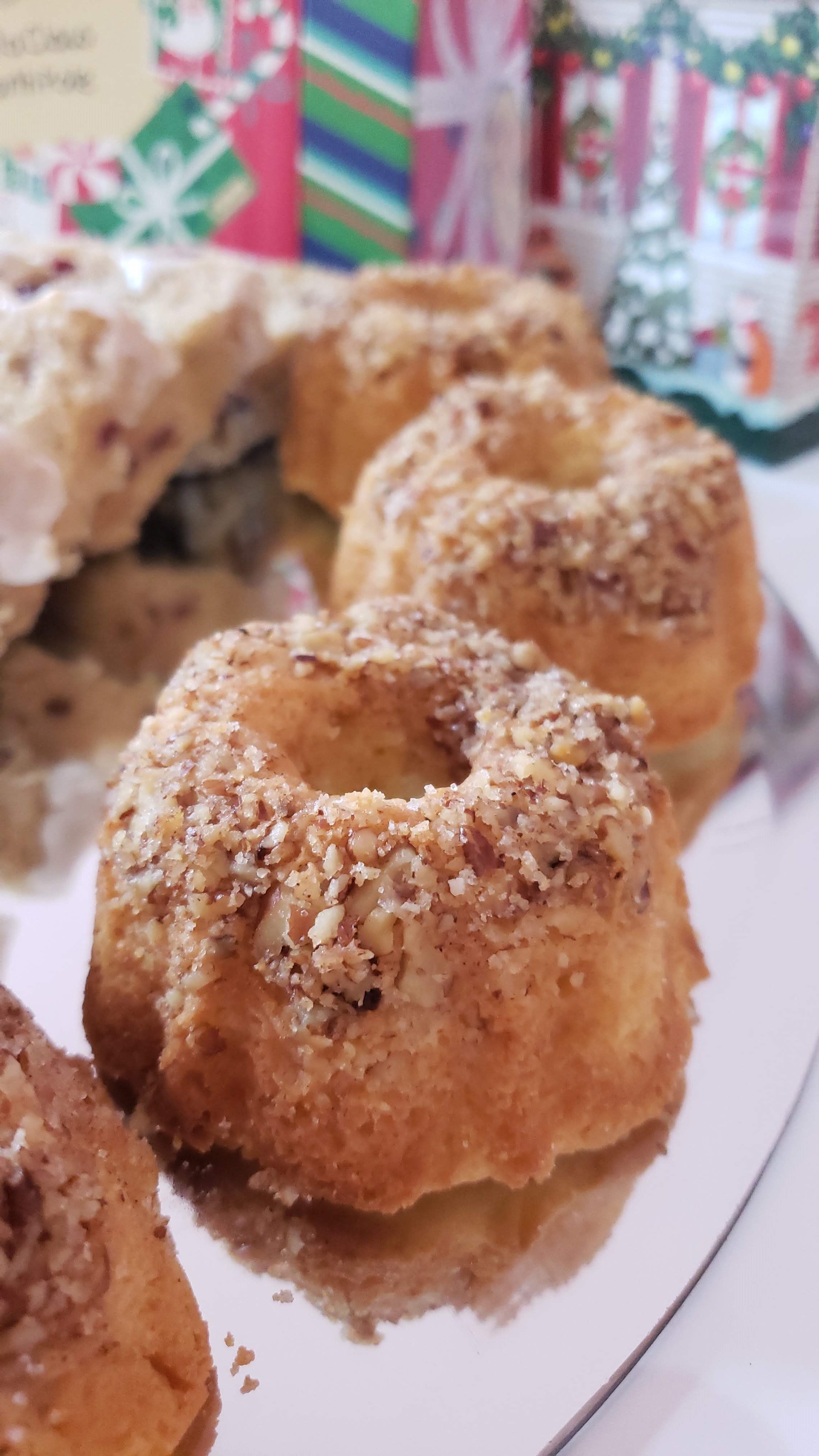 Mini Bundt Coffee Cakes - Cheftini