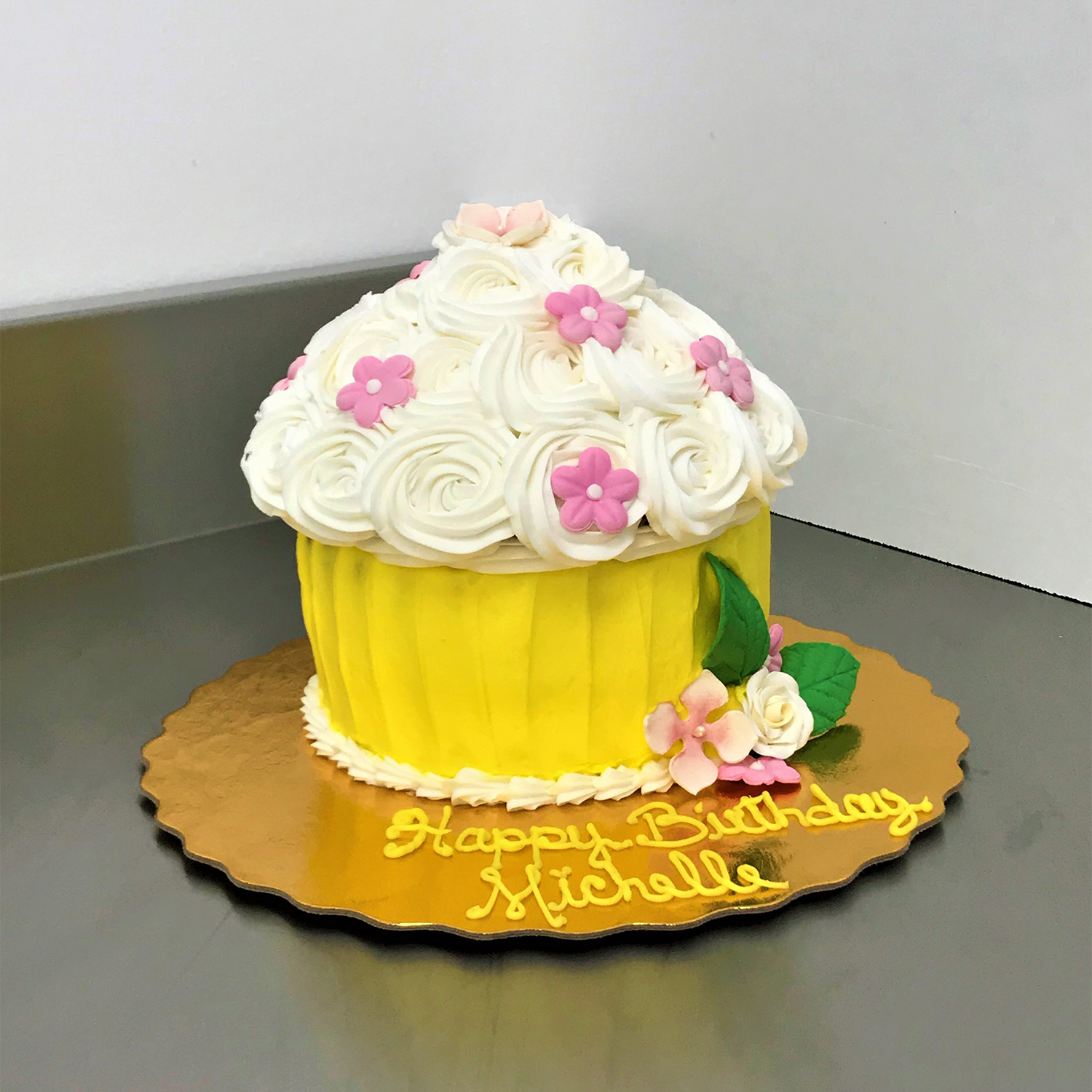 Pink Flower Cup Cake